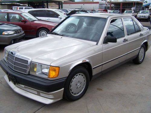 1985  mercedes benz 190e ***two owner***only 25562 miles***arizona**