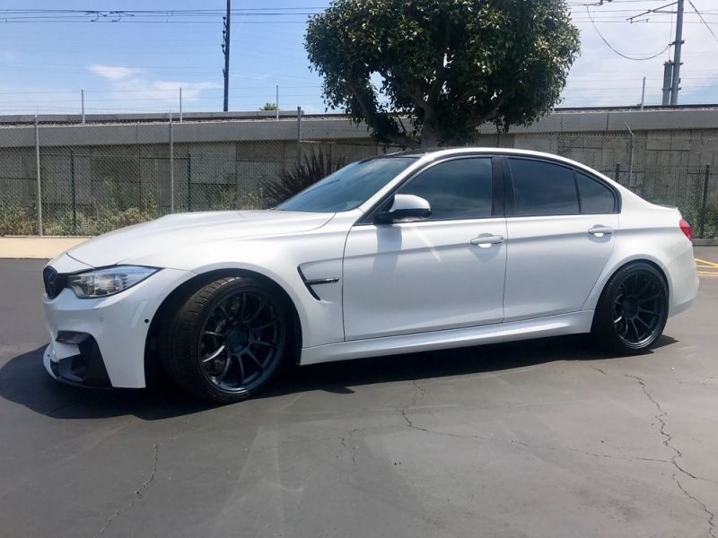 2015 bmw m3 mineral white sakhir orange