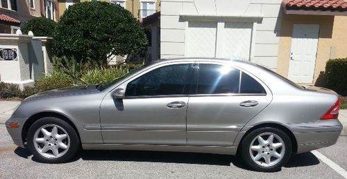 2003 mercedes-benz c240 base sedan 4-door 2.6l