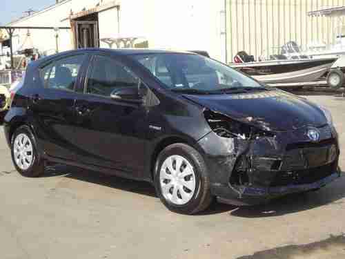 2012 Toyota Prius c Damaged Salvage Hybrid RUNS! Only 6K Miles Export Welcome!!, US $8,900.00, image 2
