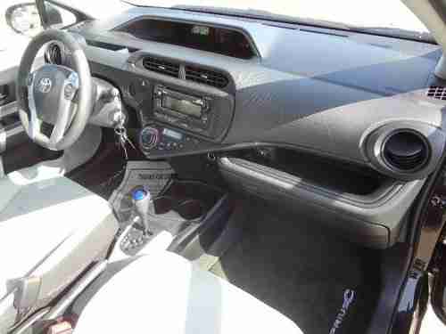 2012 Toyota Prius c Damaged Salvage Hybrid RUNS! Only 6K Miles Export Welcome!!, US $8,900.00, image 6