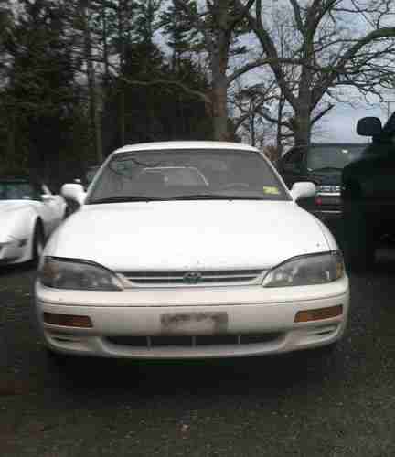 1995 Toyota Camry LE Wagon 4-Door 2.2L, image 6