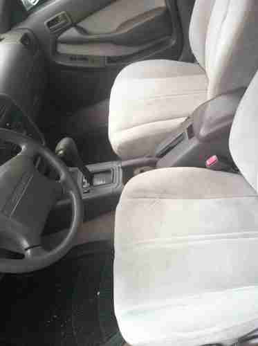 1995 Toyota Camry LE Wagon 4-Door 2.2L, image 14