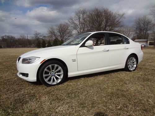 2011 bmw 328xi_26k_all wheel drive_navi_moonroof_htd seats_rebuilt_no resreve