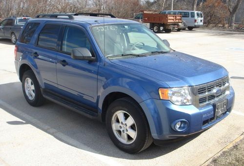 2010 ford escape xlt auto 4wd