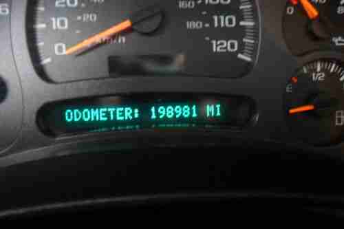 04 Chevrolet Suburban LT  AWD, US $5,000.00, image 15