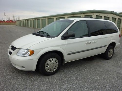 2001 dodge grand caravan handicap wheelchair van