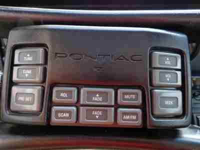 3.8L Single CD Player Leather Upholstery T-Tops Alloy Wheels, image 19