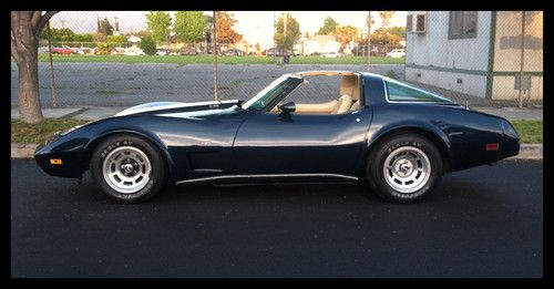 1978 corvette. 25th anniversary edition.  2nd owner.  california car.