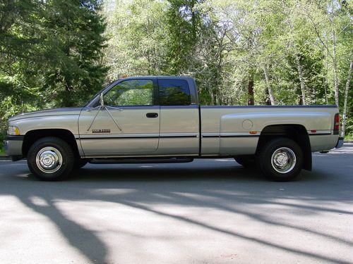 1997 dodge ram 3500 12 valve cummins turbo diesel only 72k miles 5 speed dually!