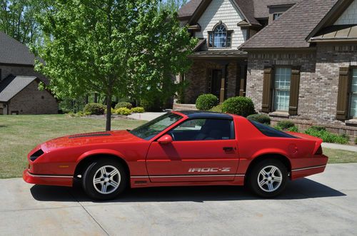 1989 camaro iroc-z only 2,000 orginal miles!!!!