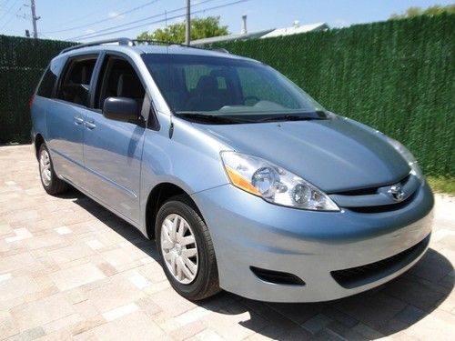 09 sienna le perfect family mini van le florida driven very clean 8 passenger