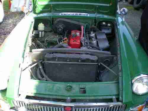 1963 MG MGB Base 1.8L TONS OF WORK DONE...ALL HARDS STUFF DONE, image 9