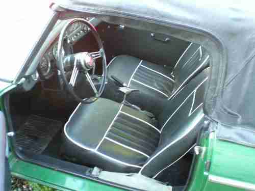 1963 MG MGB Base 1.8L TONS OF WORK DONE...ALL HARDS STUFF DONE, image 12