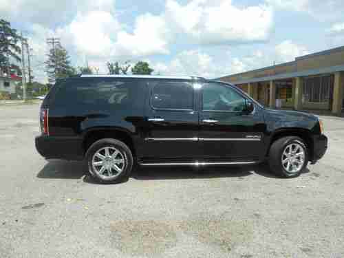 2011 GMC Yukon XL 1500 Denali AWD - LOW LOW MILES - Like NEW!!, US $47,500.00, image 4