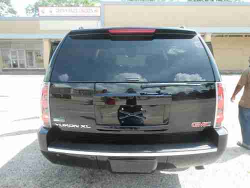 2011 GMC Yukon XL 1500 Denali AWD - LOW LOW MILES - Like NEW!!, US $47,500.00, image 5