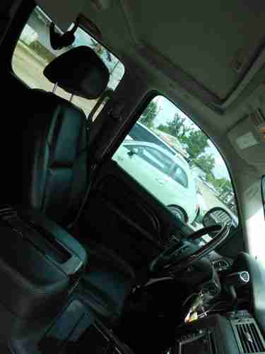 2011 GMC Yukon XL 1500 Denali AWD - LOW LOW MILES - Like NEW!!, US $47,500.00, image 8