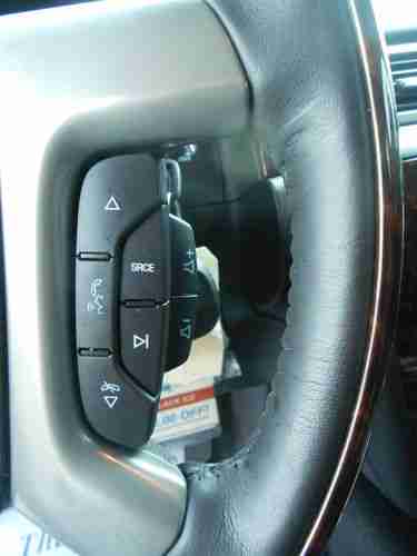 2011 GMC Yukon XL 1500 Denali AWD - LOW LOW MILES - Like NEW!!, US $47,500.00, image 15