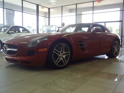 Sls amg navigation bluetooth low mileage one owner