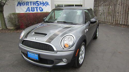 07 mini cooper s 6 speed cold weather pckg premium pckg bmw serviced &amp; like new!