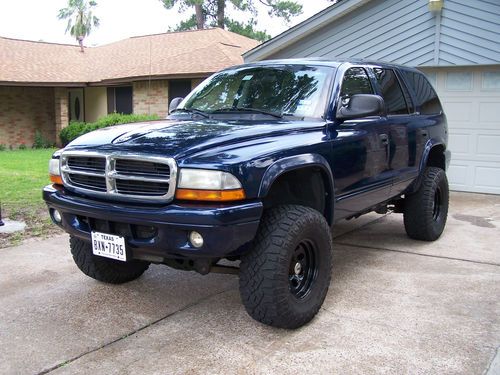 2002 dodge durango slt - 4x4 - lifted - leather - 3rd row - tow package