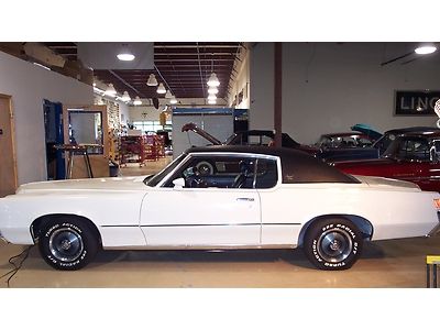 1972 pontiac grand prix j 2 door white with black hard top vinyl