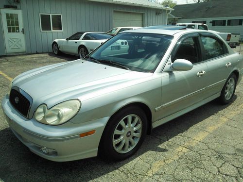 2002 hyundai sonata gls,clean,inspected,runs excellent,no reserve.