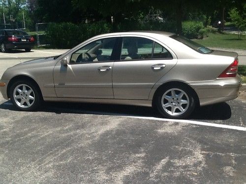 2002 mercedes-benz c240 base sedan 4-door 2.6l