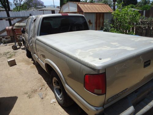 1998 gmc sonoma sls extended cab pickup 3-door 4.3l