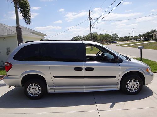 **NO RESERVE**BRAUN RAMPVAN IMS WHEELCHAIR ACCESSIBLE HANDICAP VAN LOWERED FLOOR, image 3