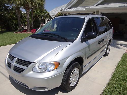 **NO RESERVE**BRAUN RAMPVAN IMS WHEELCHAIR ACCESSIBLE HANDICAP VAN LOWERED FLOOR, image 5