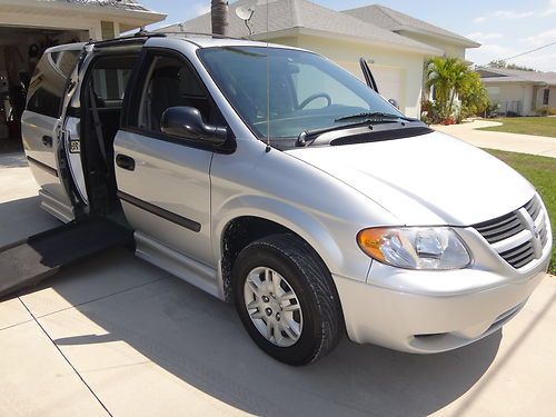 **NO RESERVE**BRAUN RAMPVAN IMS WHEELCHAIR ACCESSIBLE HANDICAP VAN LOWERED FLOOR, image 24