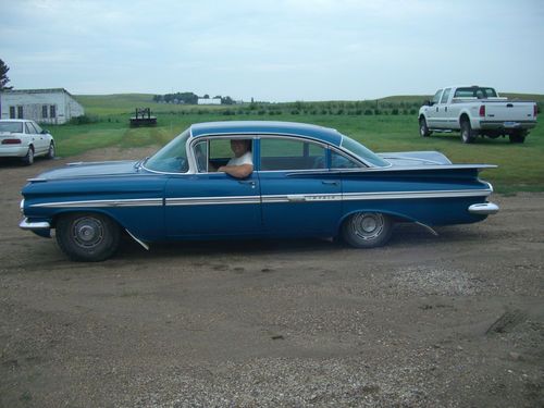 1959 Chevrolet Impala Base Sedan 4-Door 3.8L, image 4