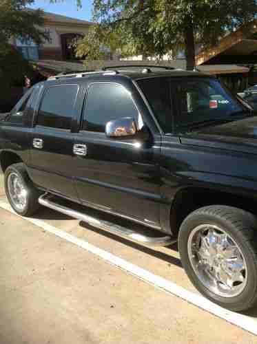2005 Chevrolet Avalanche 1500 LS Crew Cab Pickup 4-Door 5.3L, image 2