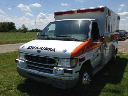 2001 ford e-350 excellance ambulance 7.3l diesel powerstroke
