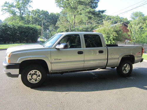 05 chevy silverado (diesel)