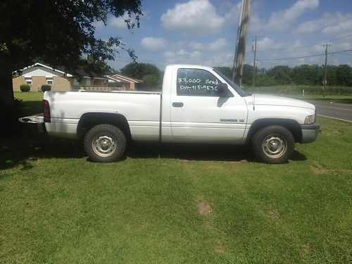 2001 dodge ram 1500 st standard cab pickup 2-door 3.9l