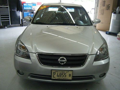 2003 nissan altima se sedan 4-door 3.5l