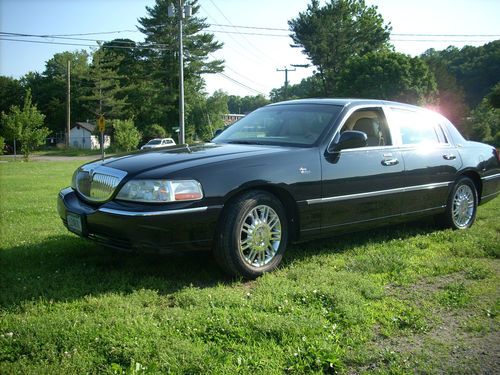 2008 lincoln town car signature limited sedan 4-door 4.6l