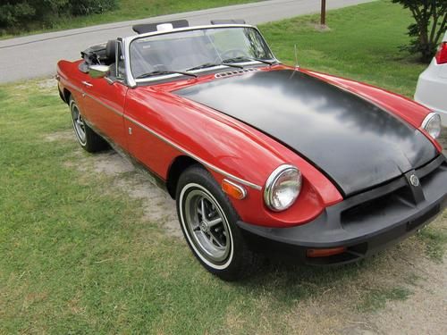 1977 mgb roadster convertible