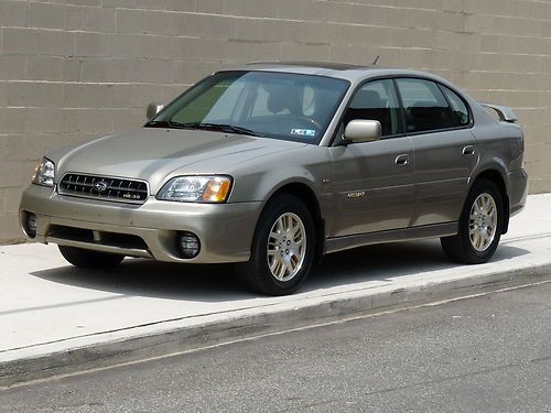 Beautiful 2003 subaru outback sewdan limited vdc..sunroof..leather..loaded