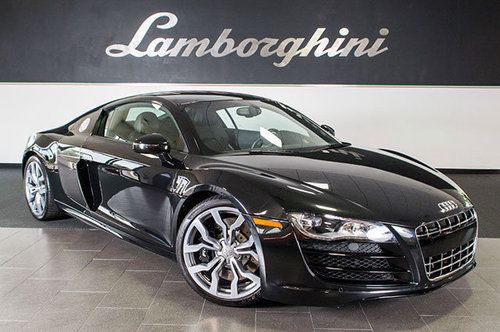 V10 + automatic + quattro + carbon fiber blades + nav + rr camera