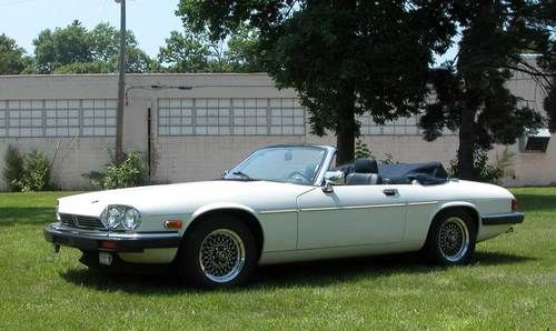 1989 jaguar xjs v12 convertible low 28,160 actual miles white w/ blue interior