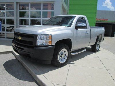 Chevy truck silver v6 auto clear title 2wd chrome extras new bed cover like new