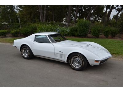 Lt-1, 350/255hp, working factory a/c, classic white/saddle, frame off, # match
