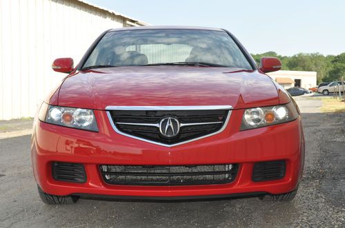 2004 acura tsx base sedan 4-door 2.4l i-vtech