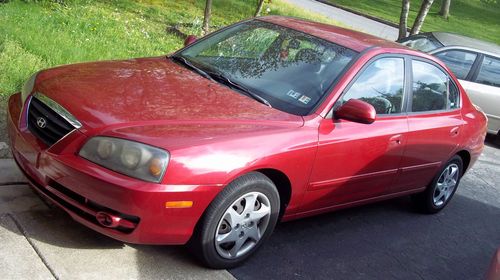 2004 hyundai elantra gls sedan 4-door 2.0l