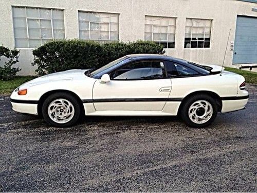 1993 dodge stealth hatchback 2 door 110xxx miles