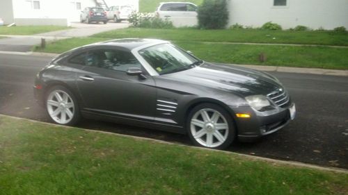 2004 chrysler crossfire limited. 6-speed,graphite metallic