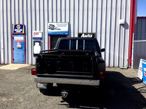 Rare 1985 ford f150 stepside black 4x4 clean new engine w/ 7 year warranty